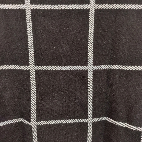 MAX STUDIO LADIES LONG SLEEVE FAUX TURTLENECK SWESTER- XS - Picture 3 of 5